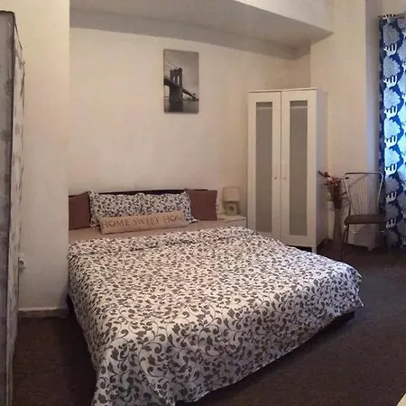Bohemia Studio * Bükreş
